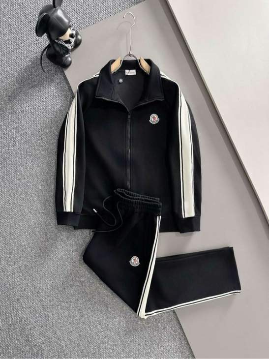 Picture of Moncler Sweater Suits _SKUMonclerM-3XLomtr26841444